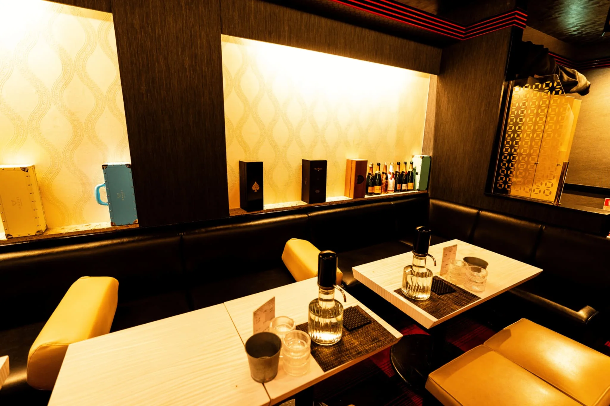 RE:GOLITH レゴリス 店内画像